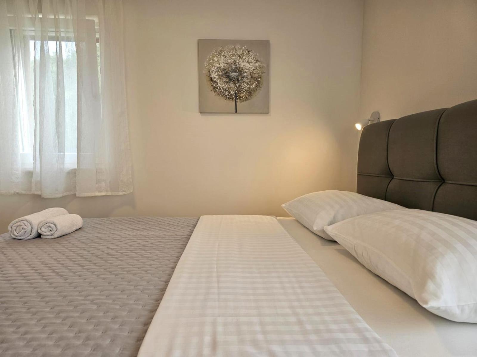 Apartments Miamare 2 Primosten Exterior photo