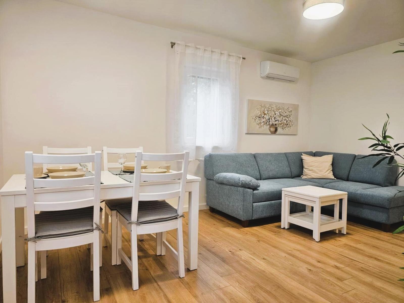 Apartments Miamare 2 Primosten Room photo