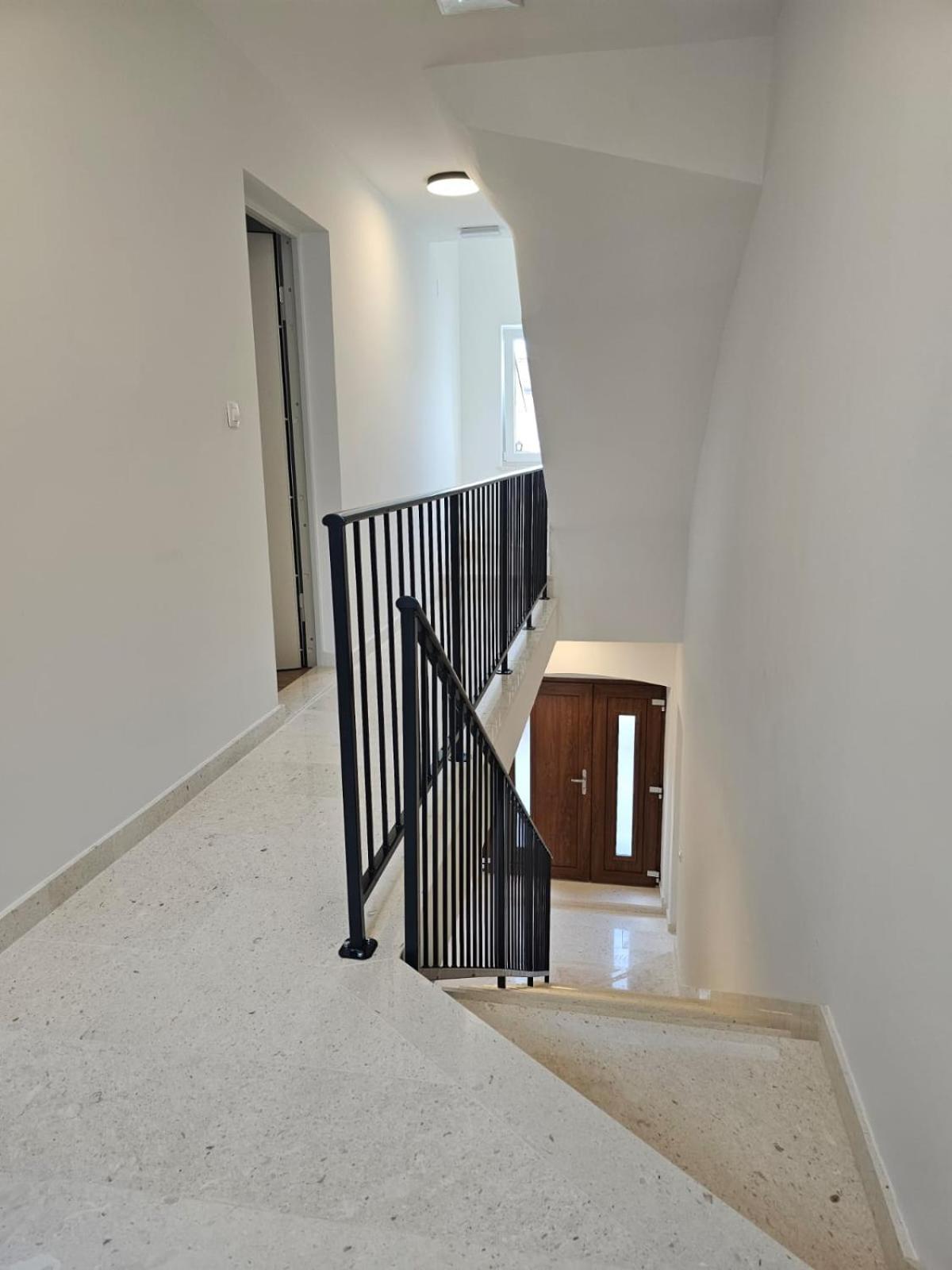Apartments Miamare 2 Primosten Exterior photo